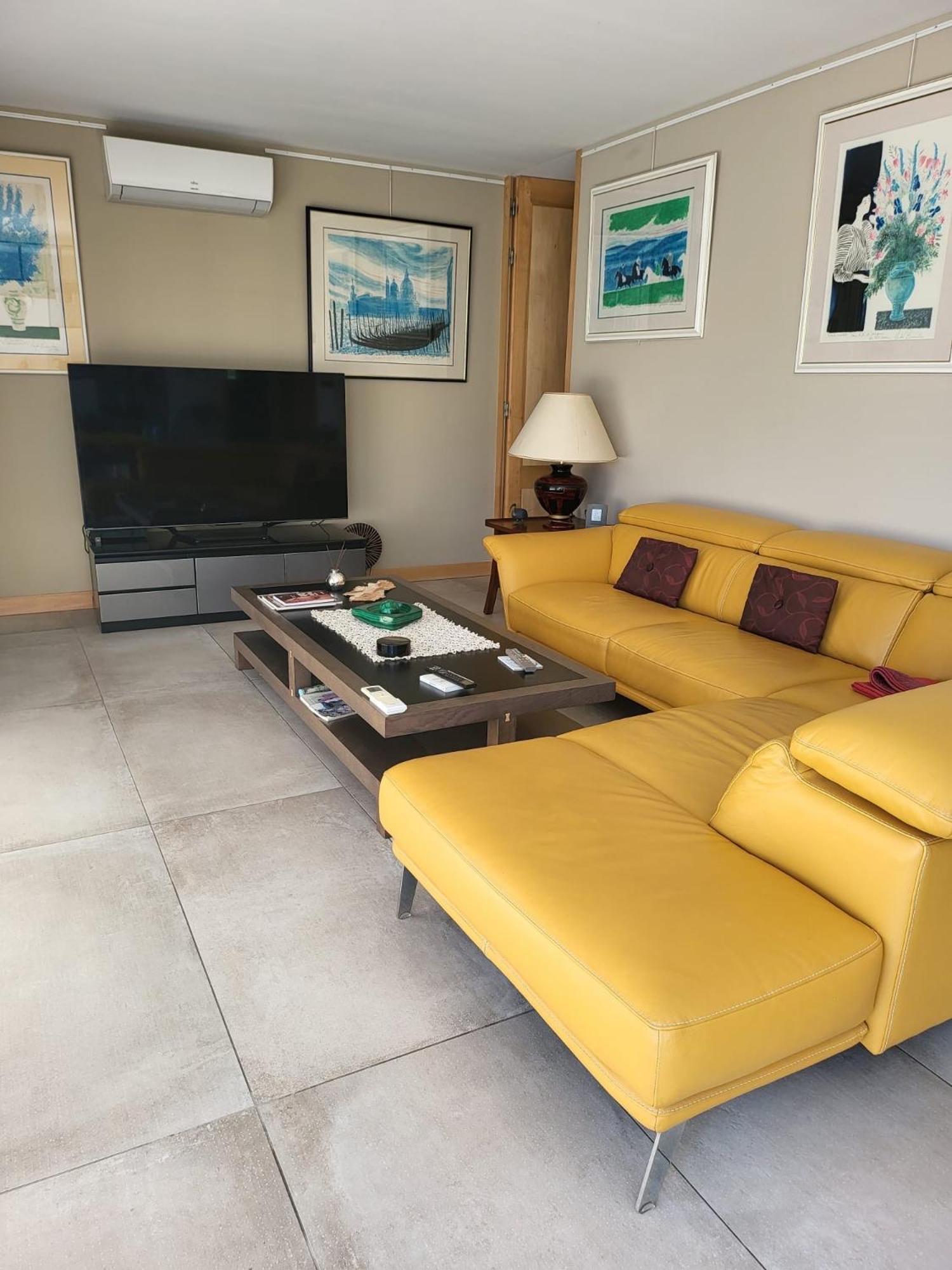Appartement Standing Bord Sorgue Л'Иль-сюр-ла-Сорг Экстерьер фото