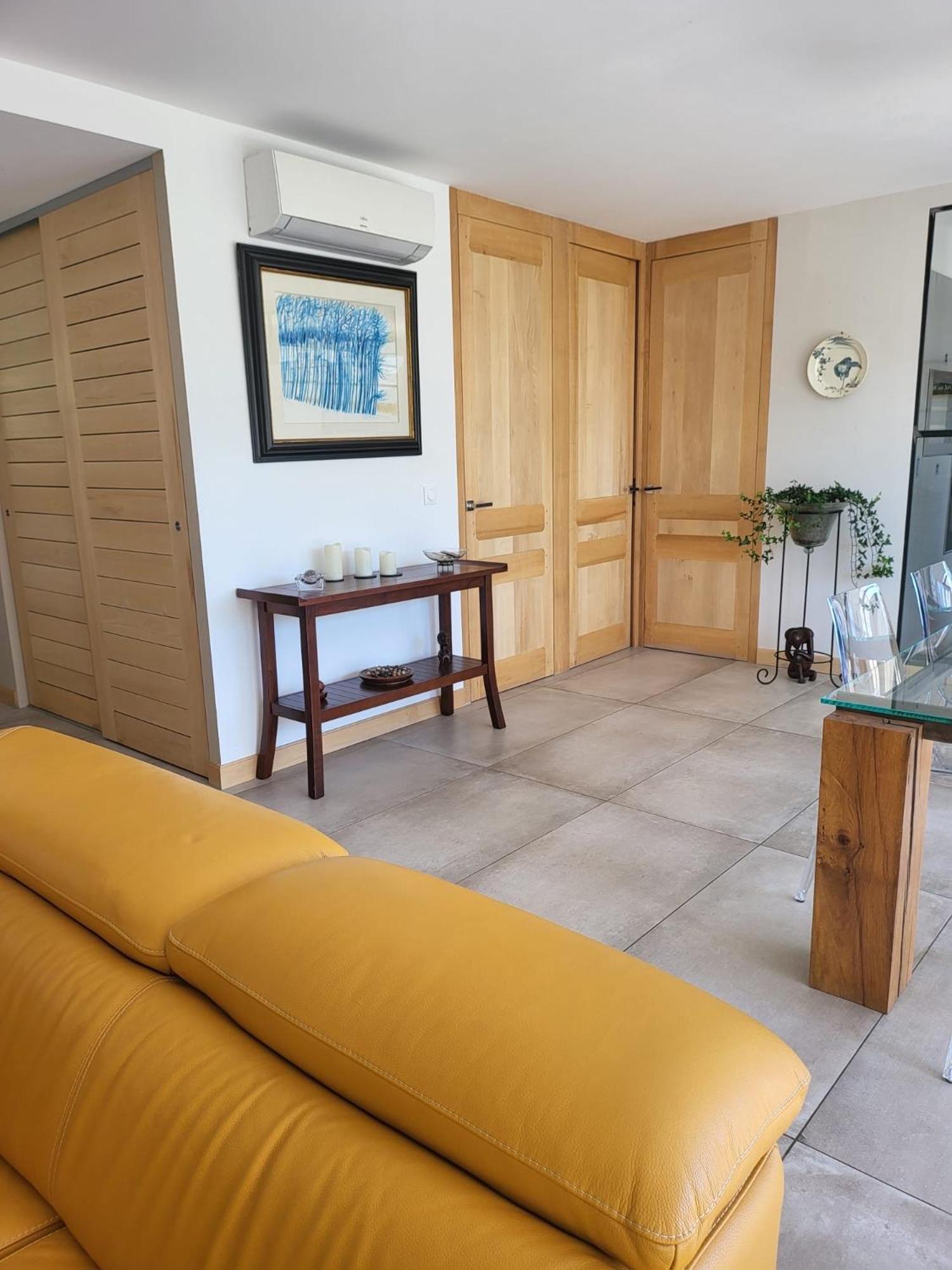 Appartement Standing Bord Sorgue Л'Иль-сюр-ла-Сорг Экстерьер фото